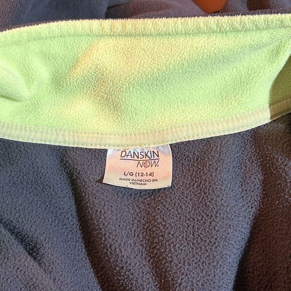 Danskin Now Fleece Pullover w/ lime Collar Accent - Women’s Sz L - Dark Grey - Picture 2 of 7